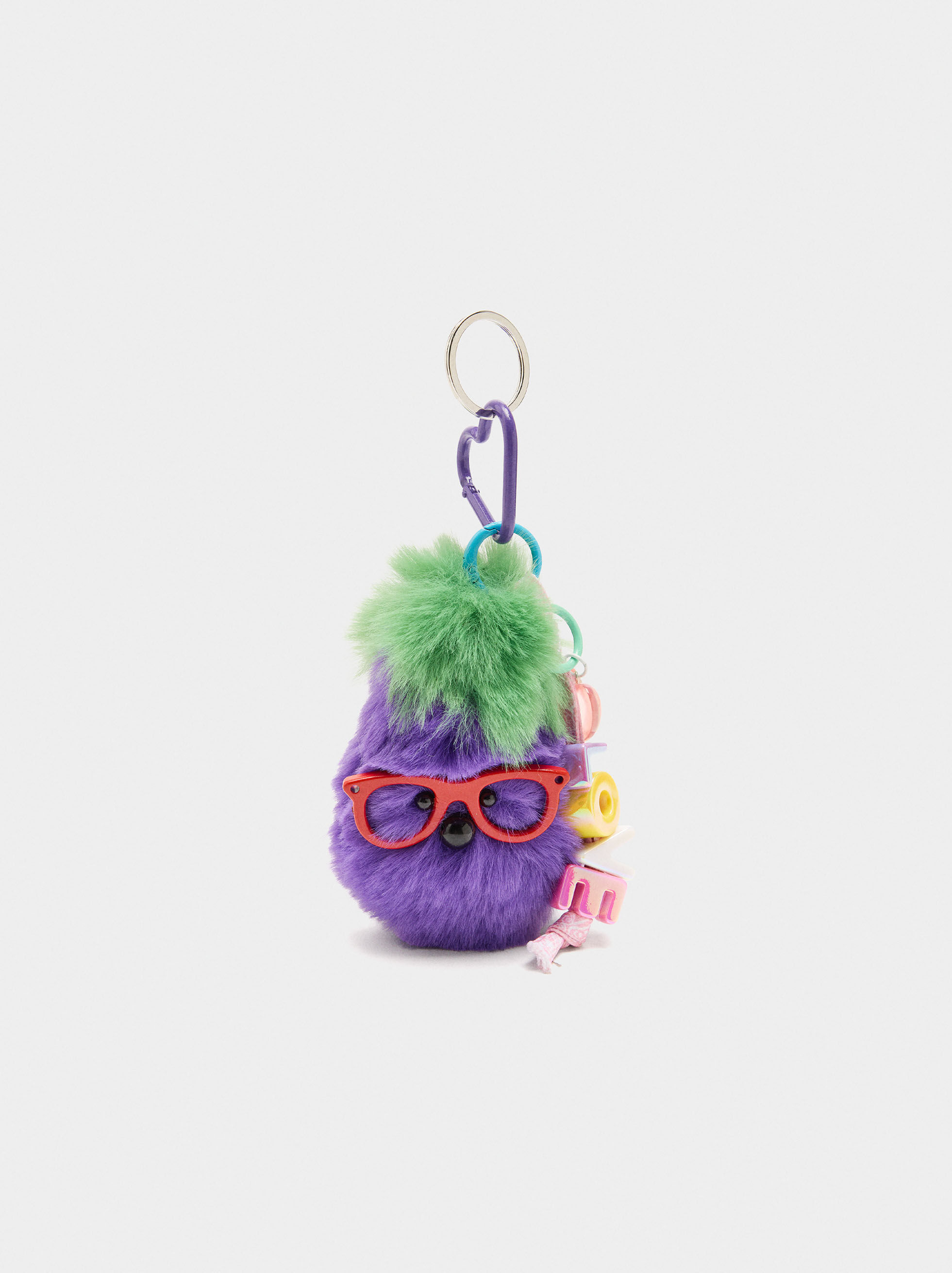 Pom-pom charm keychain LOVE