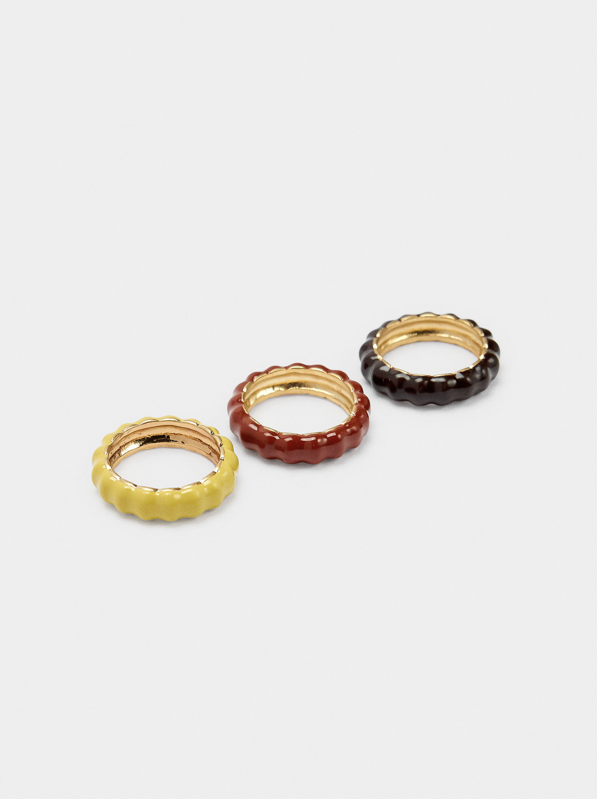 Set of wave and enamel rings