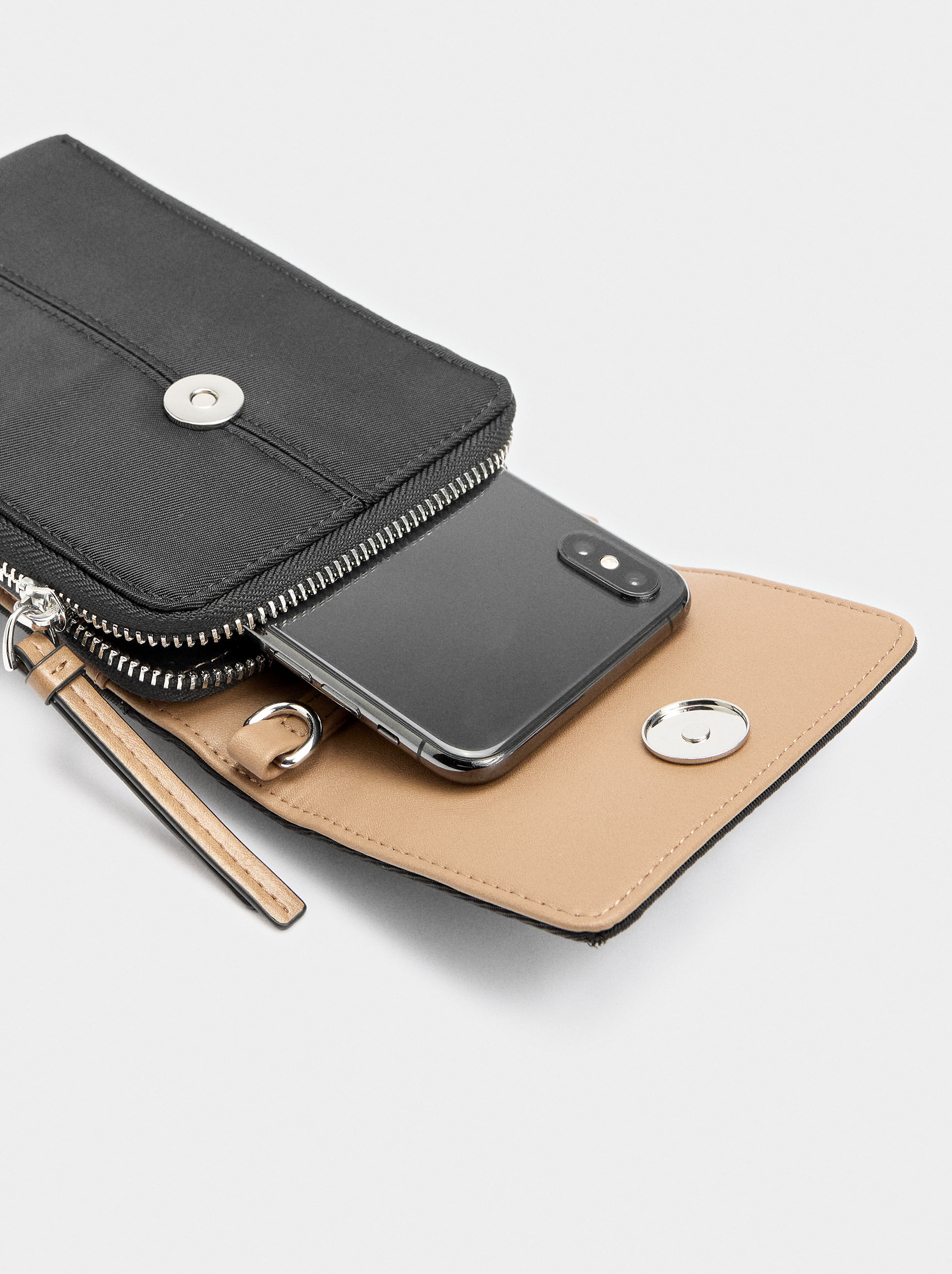Nylon-effect phone bag