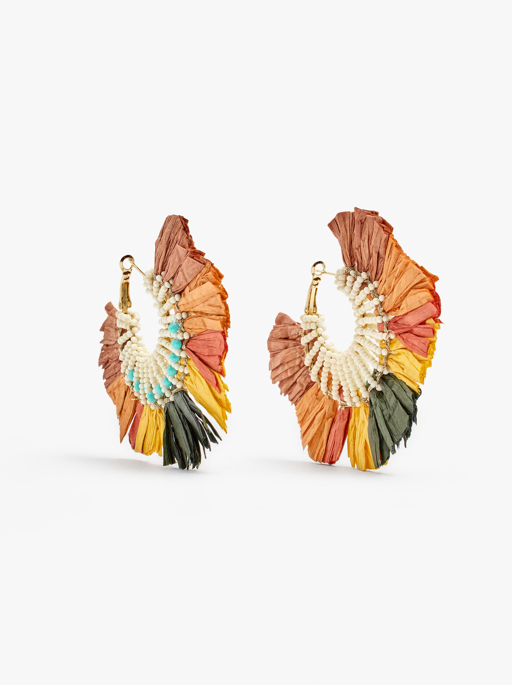 Maxi beads with glass beads and multicolor raffia details