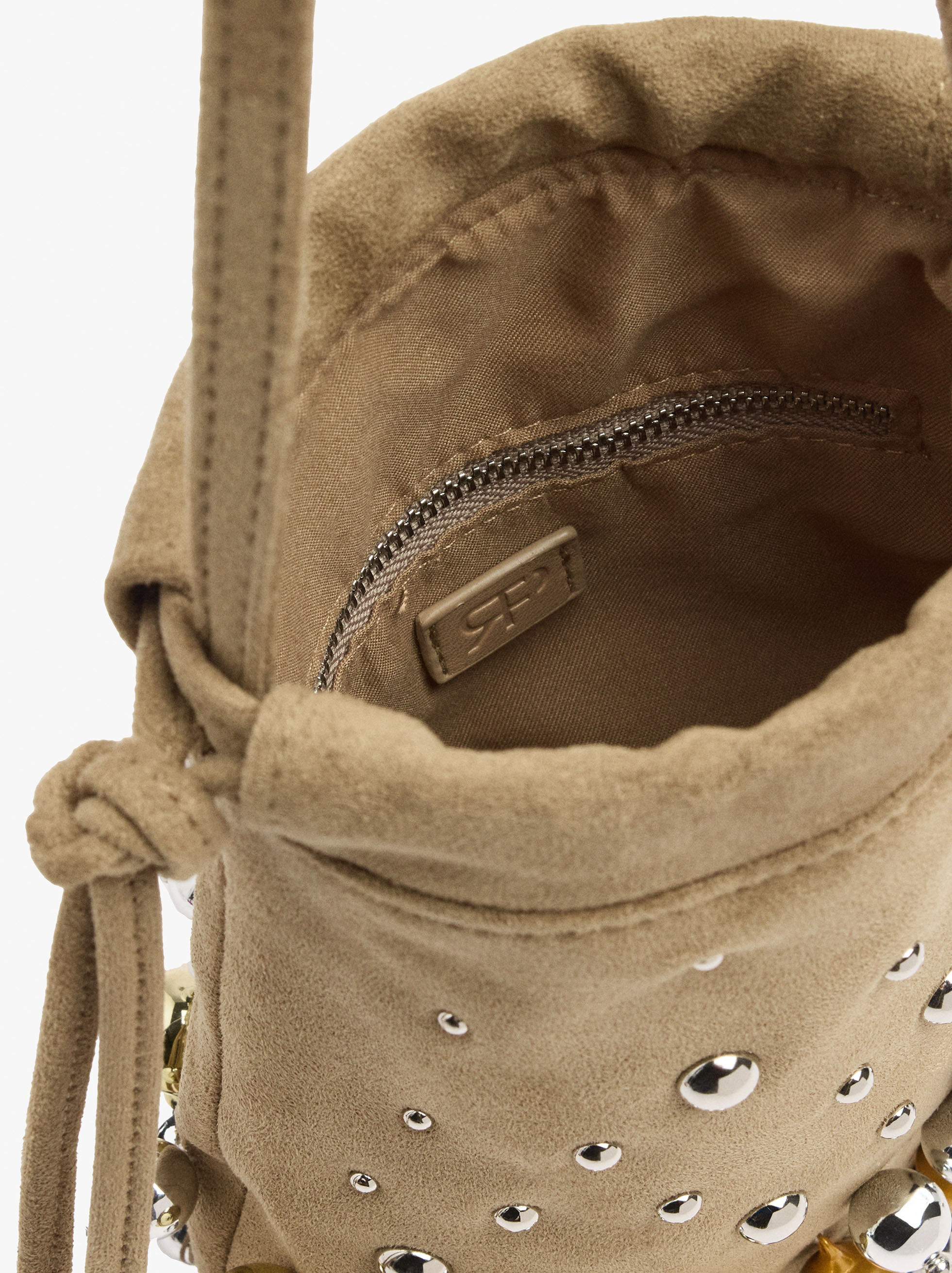Evening bag with spheres