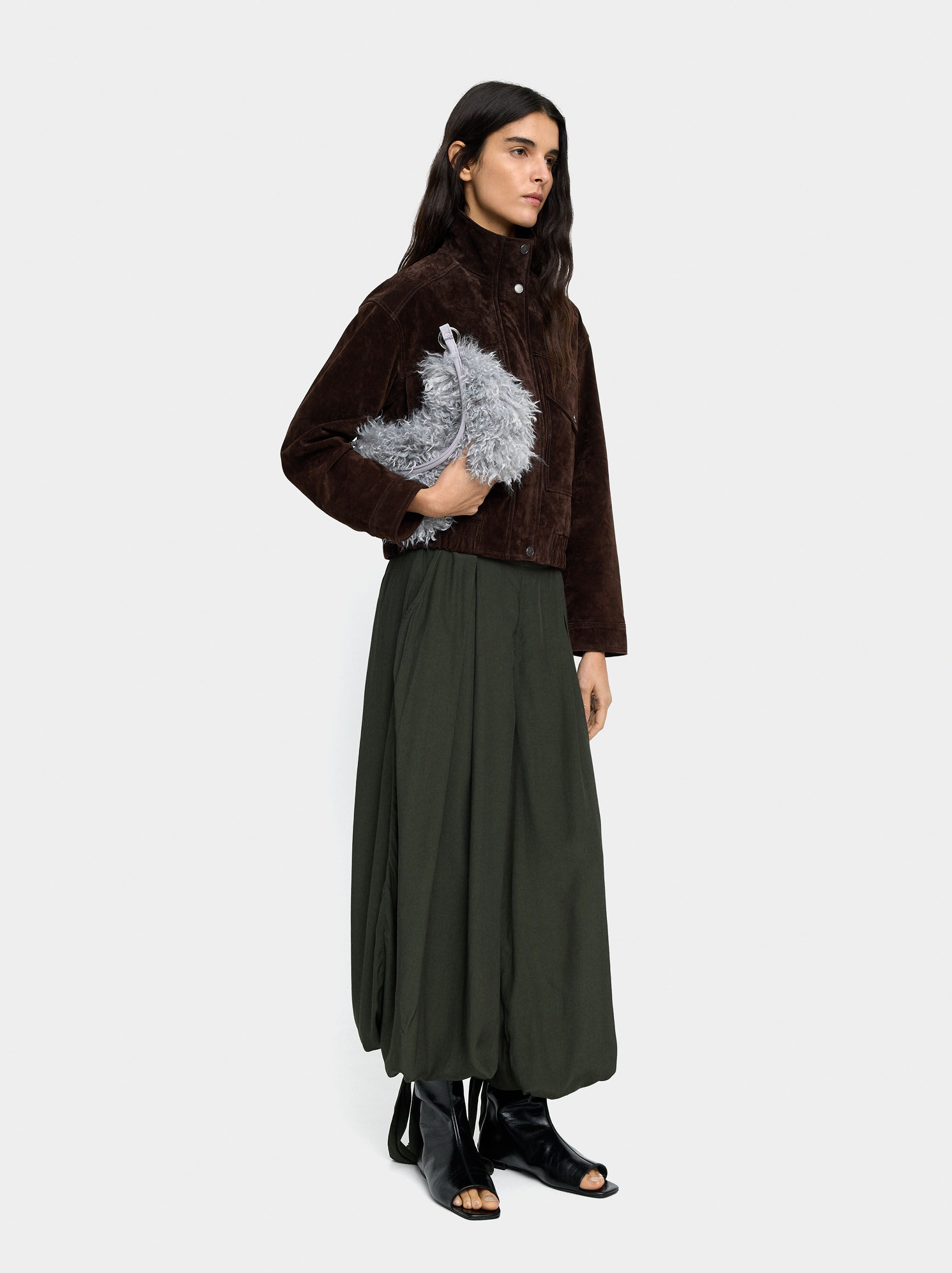 Loose-fit pants with straps