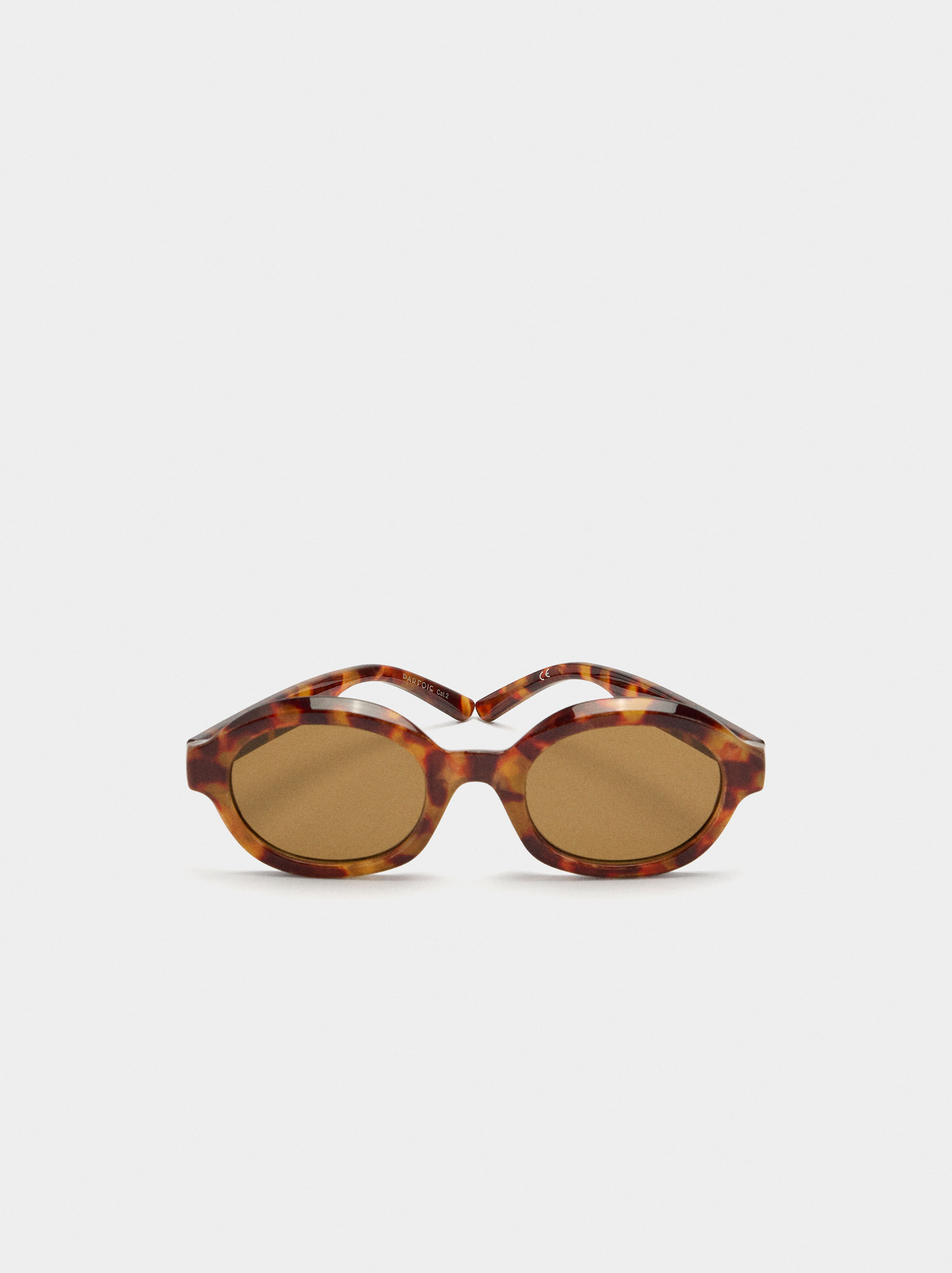 Oval sunglasses